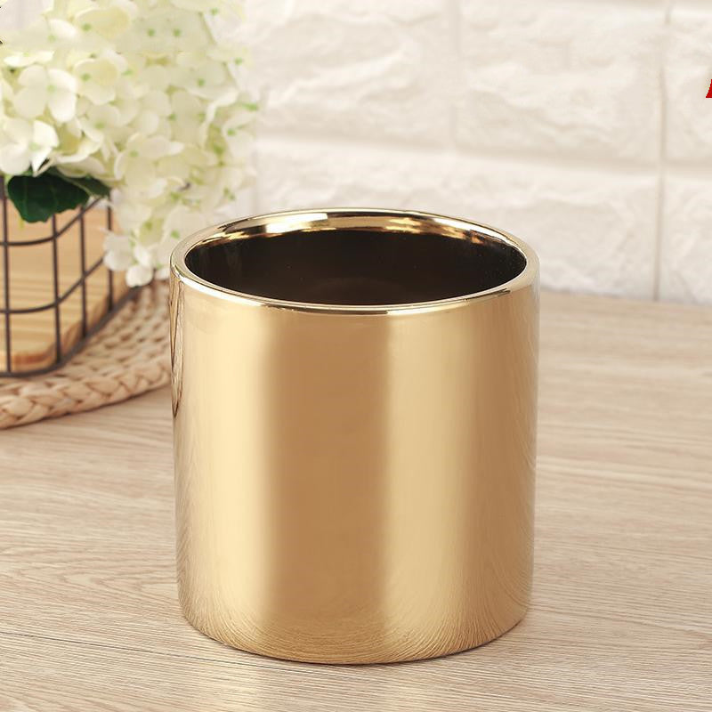 Ceramic gold plating vase